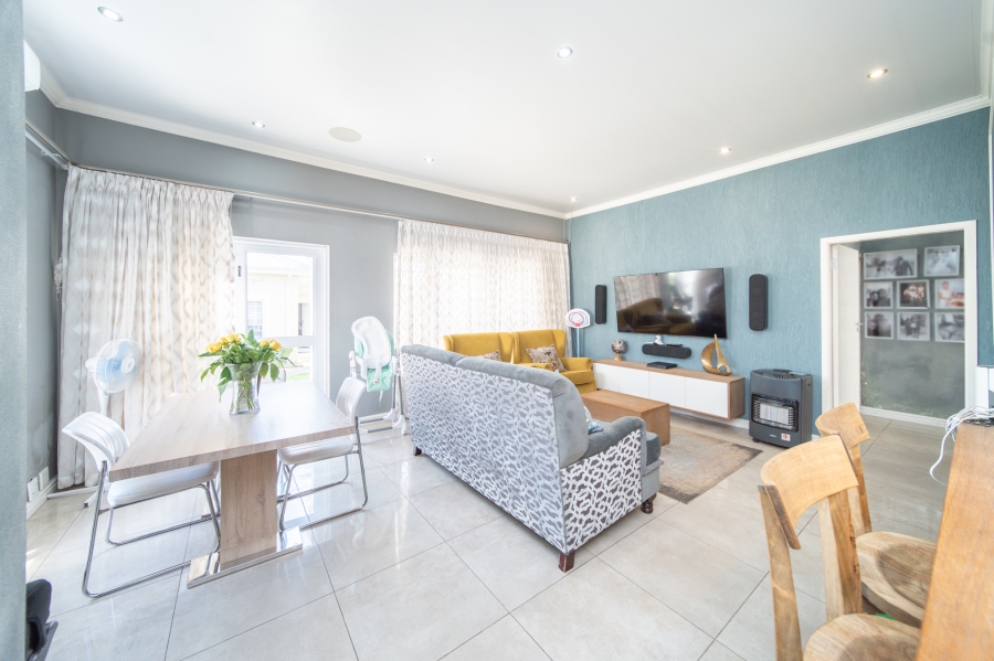 3 Bedroom Property for Sale in Beacon Bay Eastern Cape